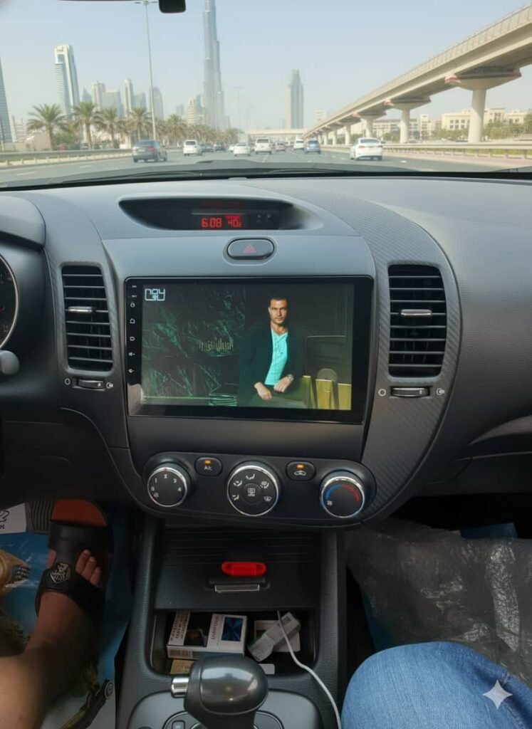 تركيب شاشة كيا سيراتو